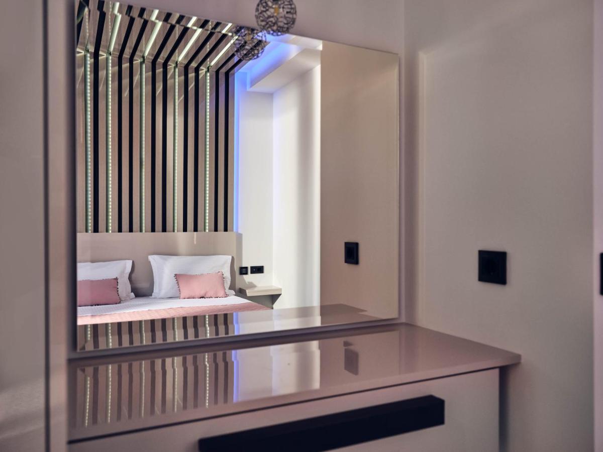 Savvas & Joanna Boutique Apartment Laganas Exterior photo