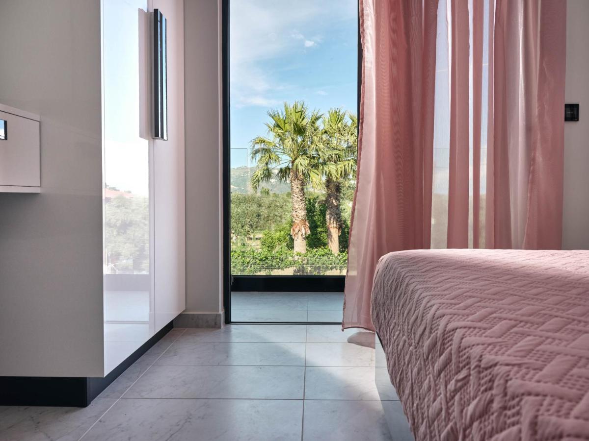 Savvas & Joanna Boutique Apartment Laganas Exterior photo